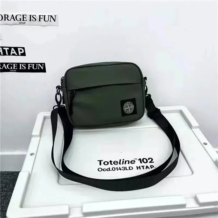 stone island حقيبة