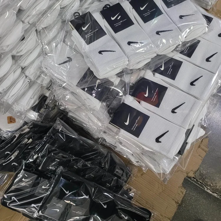 NIKE Cotton Socks 1 & 2 & 10 Pai Accessory