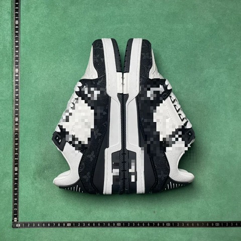 P7B Sneakers