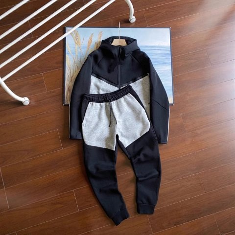 25 TECH FIEECE Tracksuit