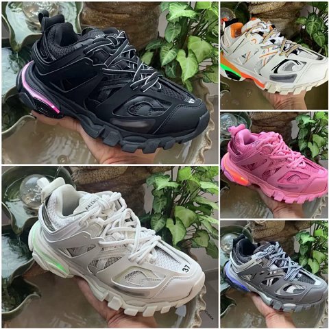 Track 3.0 led Sneakers